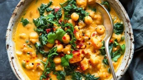 Easy One Pot Chickpea Curry