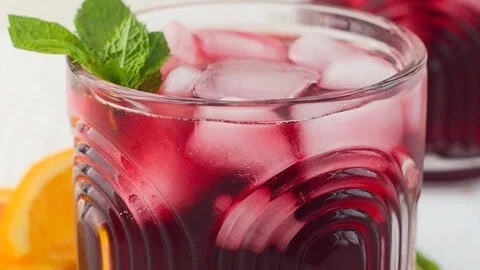Easy Iced Hibiscus Tea